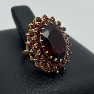 Estate English Garnet and 9K Yellow Gold Ring — reverse view