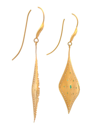 Italian Designer Diamond & Emerald 18Kt Yellow Gold Dangle Earring — alternate view