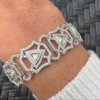 Estate Designer AV 6.69ctw Diamond 14K White Gold Bracelet — detail view