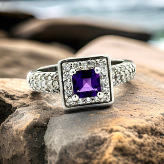 Estate Amethyst, Diamond, and 14K White Gold Ring — scale view