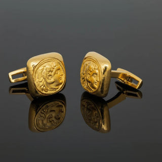 Estate David Webb Roman/Ancient 18K Yellow Coin Cuff Links — detail view