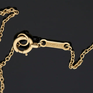 Estate Tiffany & Co. By Elsa Peretti 18k Yellow Gold Heart Necklace — detail view
