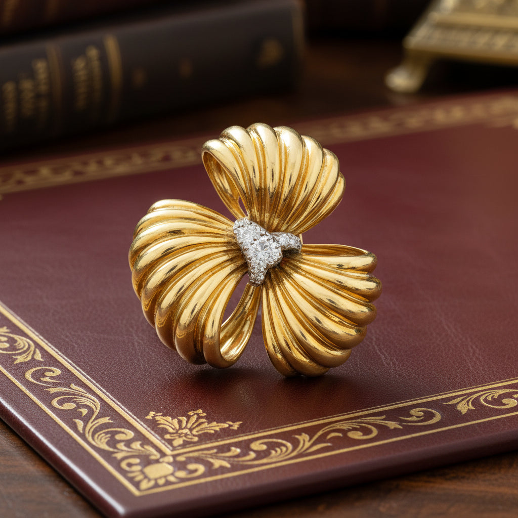 Estate Modern Italian 1980's 18kt Yellow Gold Diamond Flower Brooch