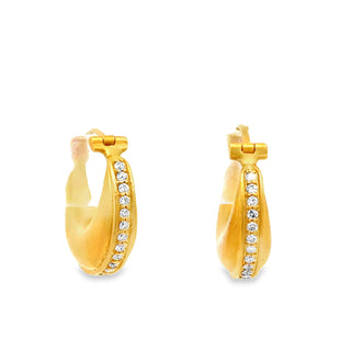 Estate Modern Diamond 18Kt Yellow Gold Earring — reverse view