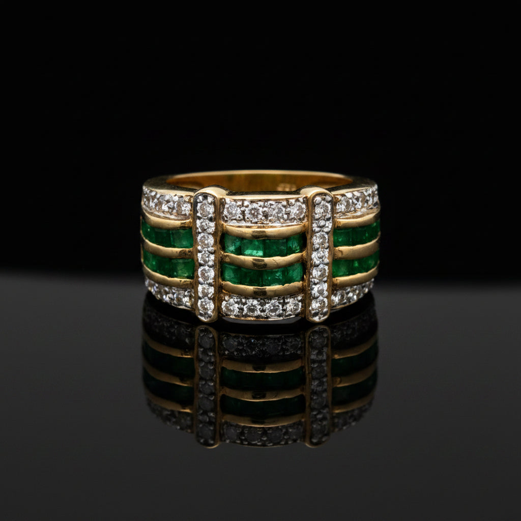 Estate jewelry — An Emerald & Diamond Signature Ring, 0.32 ctw diamonds