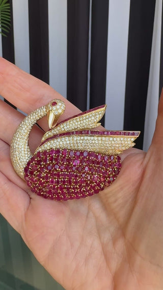 Estate Modern 1980's 22.00ctw Ruby and 5.50 ctw Diamond 14Kt Yellow Gold Swan Pendant/Brooch — side view