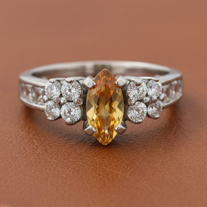 Estate jewelry — Uni Design Citrine and Diamond Ring, Diamonds 1.00 ctw G-H color VS2-SI1