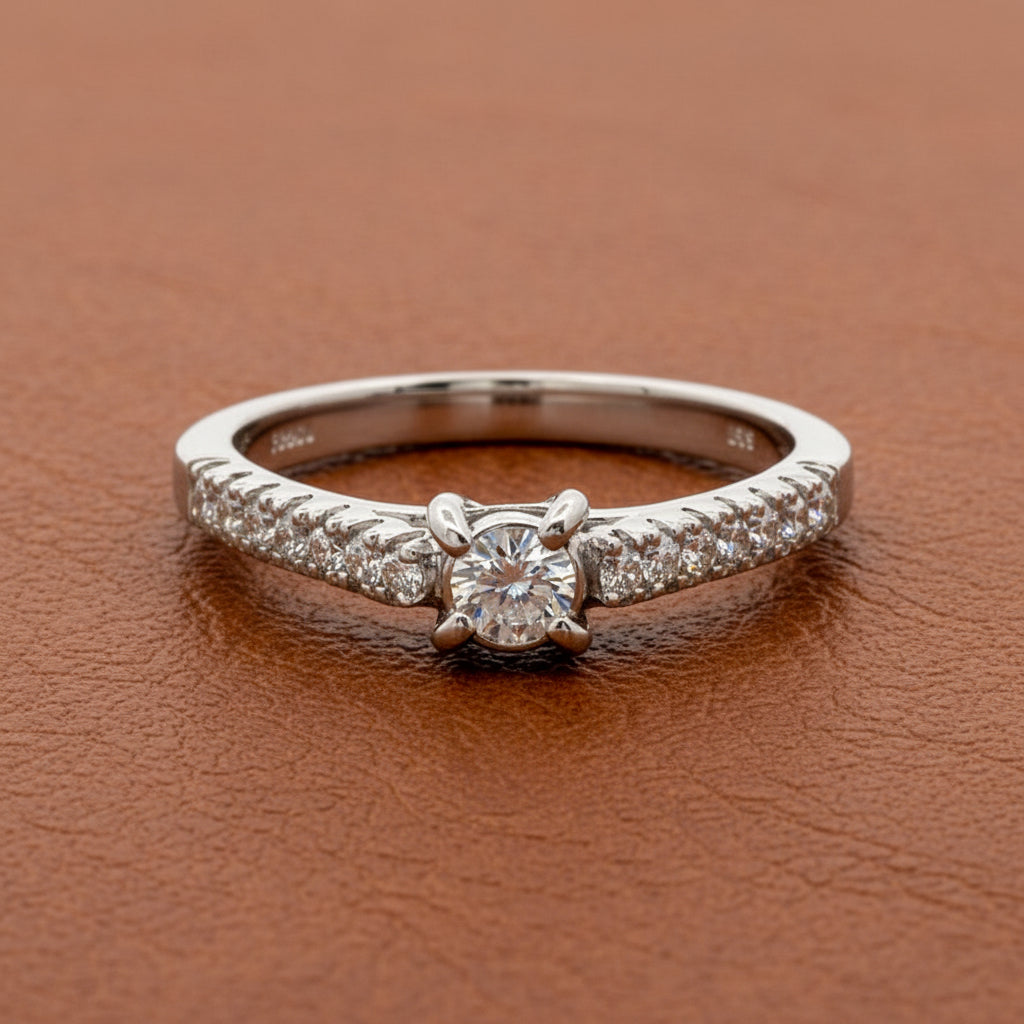 Estate jewelry — Designer Carrizza .55 ctw Diamond Ring, 14K White Gold 3.37 g