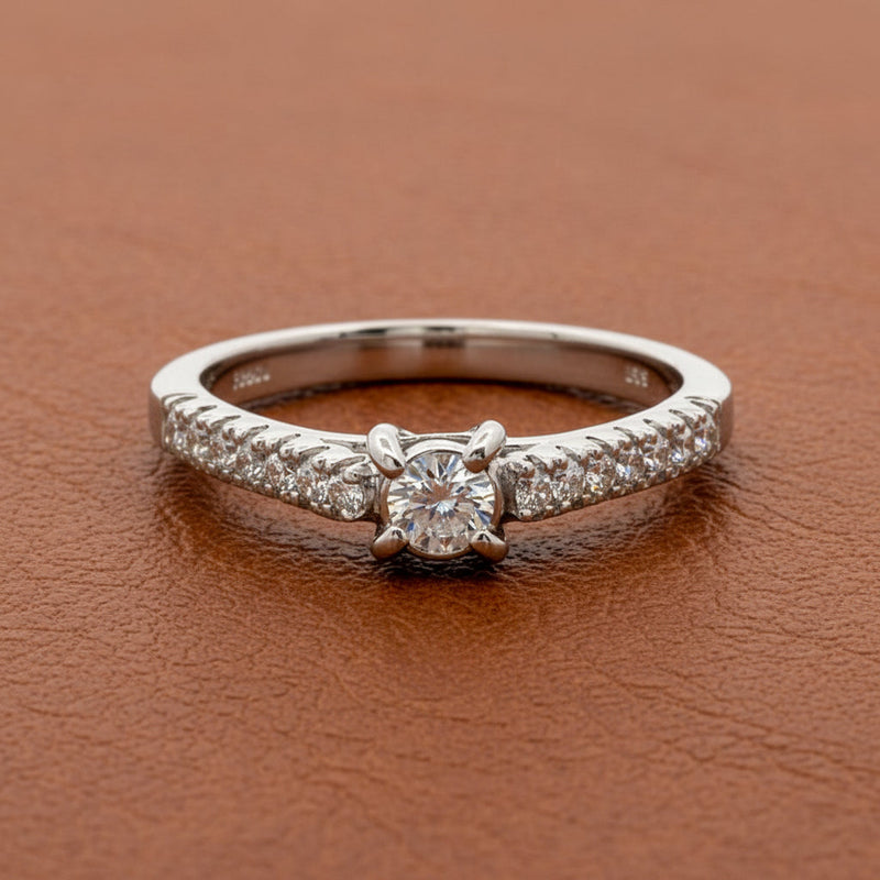 Estate jewelry — Designer Carrizza .55 ctw Diamond Ring, 14K White Gold 3.37 g