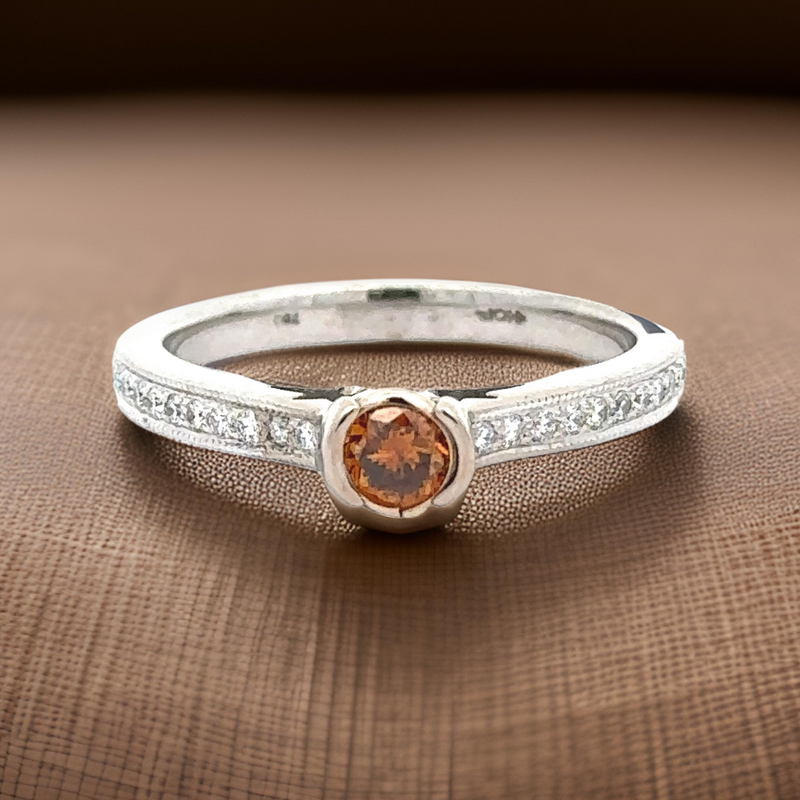 Estate jewelry — Hearts On Fire .47 ctw Diamond Ring Natural Fancy Orange Center, Fancy Orange Diamond Round 0.27 ct