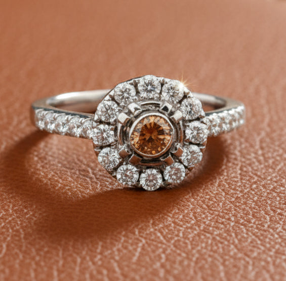 Estate jewelry — Maya Lianna 1.05 ctw Diamond Ring Natural Fancy Orange Center, Diamonds 0.80 ctw G-H color VS2-SI1