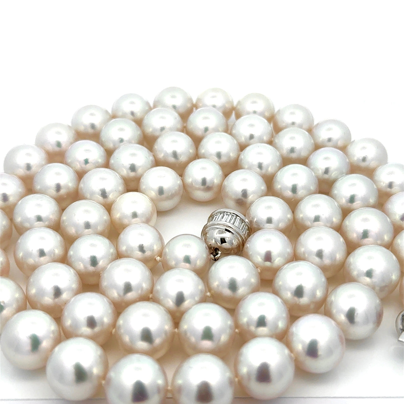 Estate Modern 1990's Fine 12.00-12.50mm South Sea Pearl and 5.00ctw Diamond 36" Necklace