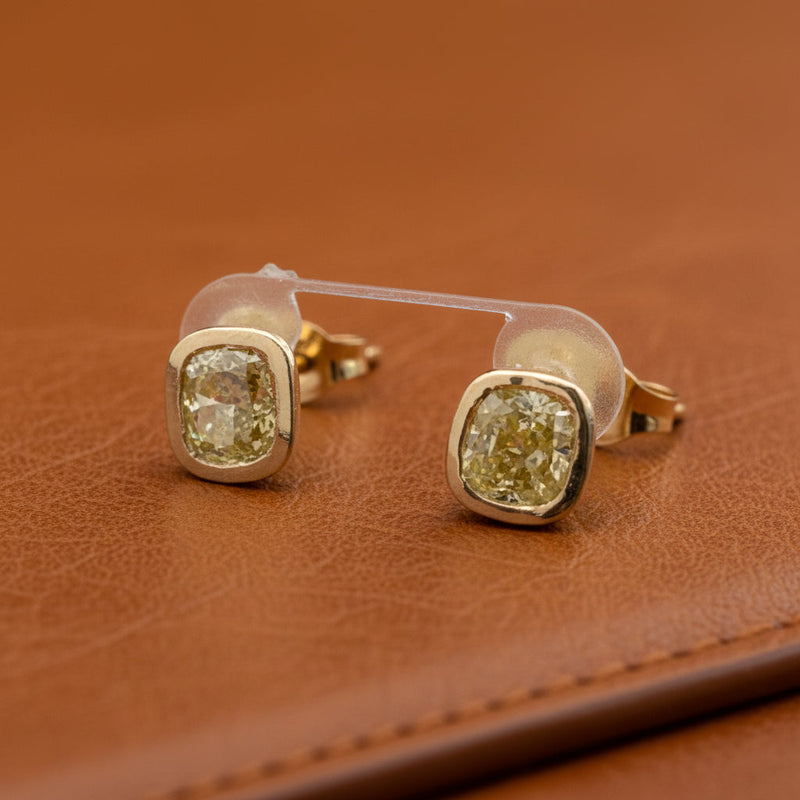 Estate jewelry — Maya Lianna 2.35 ctw Natural Fancy Yellow Diamond Earrings, 14K Yellow Gold 4.01 g