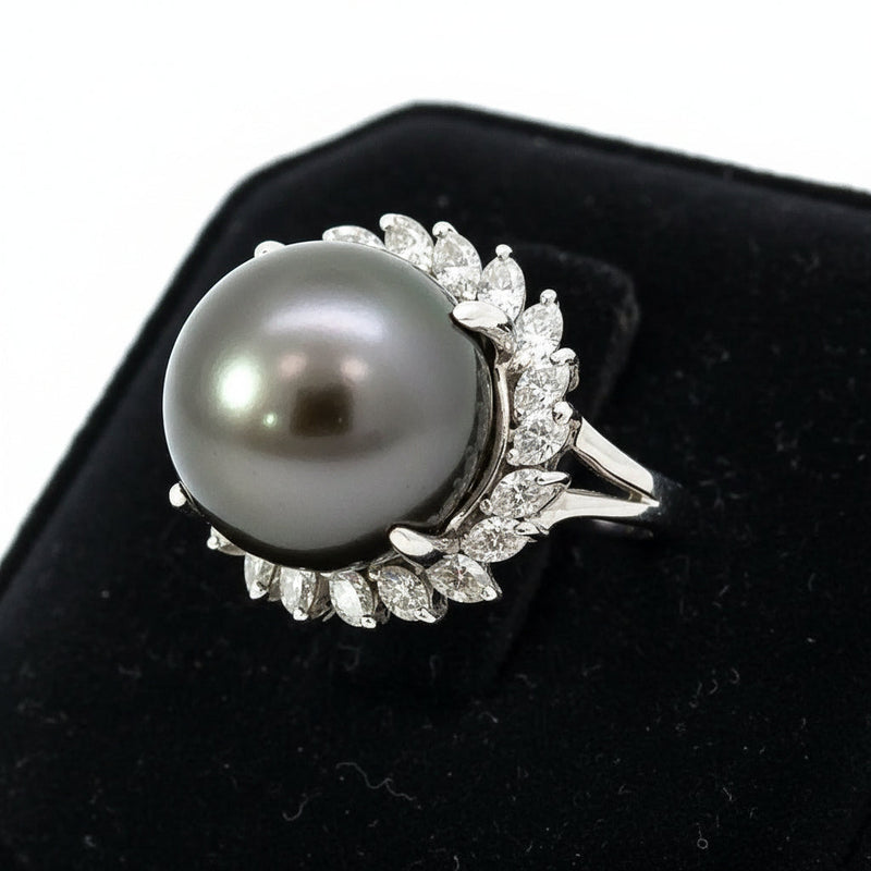 Estate jewelry — Estate Natural Tahitian Pearl and Diamond Ring, Platinum 23.18 g