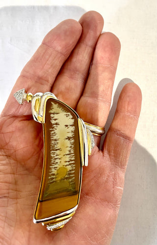 Estate Dagon Gillespey Picture Jasper Diamond Platinum & 18K Yellow Gold Brooch — detail view
