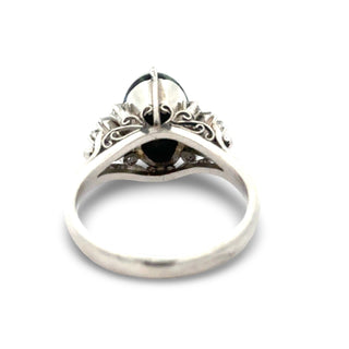 Estate Fine Emerald and Diamond Platinum Ring — alternate view